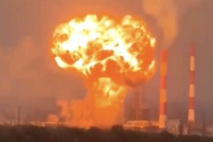 Serangan drone Ukraina ke kilang minyak Rusia